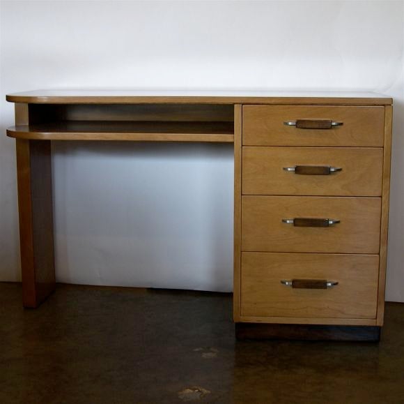 20th Century Streamline Desk by Eliel Saarinen for Johnson Furniture