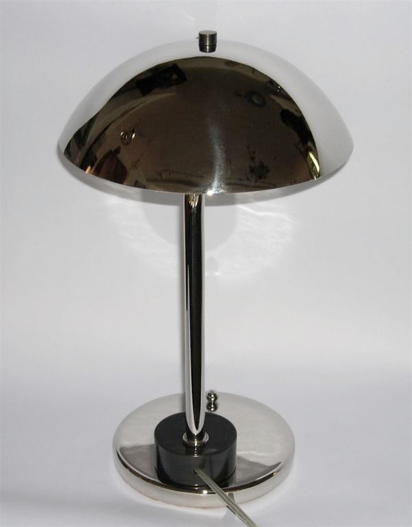 Art Deco Rare Early Streamline Modern Kurt Versen Table Lamp For Sale