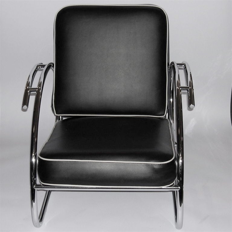 American Pair of Streamline Moderne Art Deco Tubular Chrome Chairs