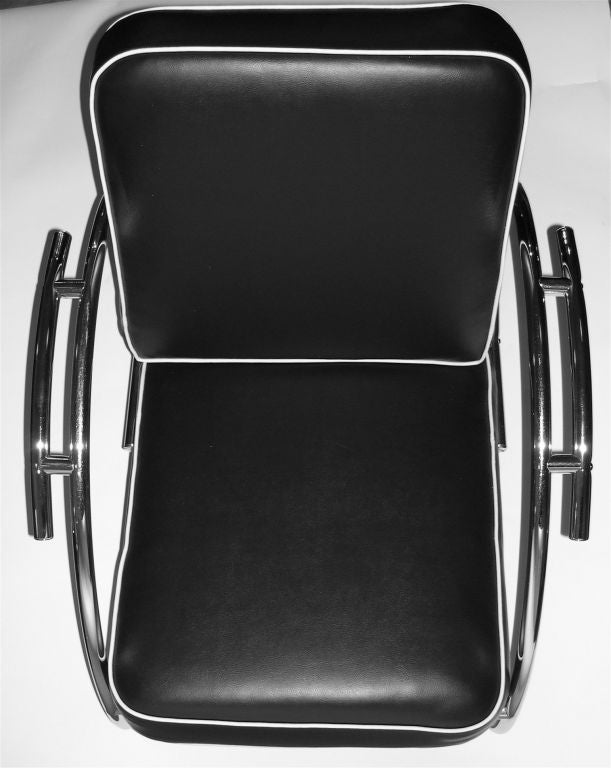 Pair of Streamline Moderne Art Deco Tubular Chrome Chairs 1