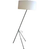 1950
S TRIPOD FLOOR LAMP