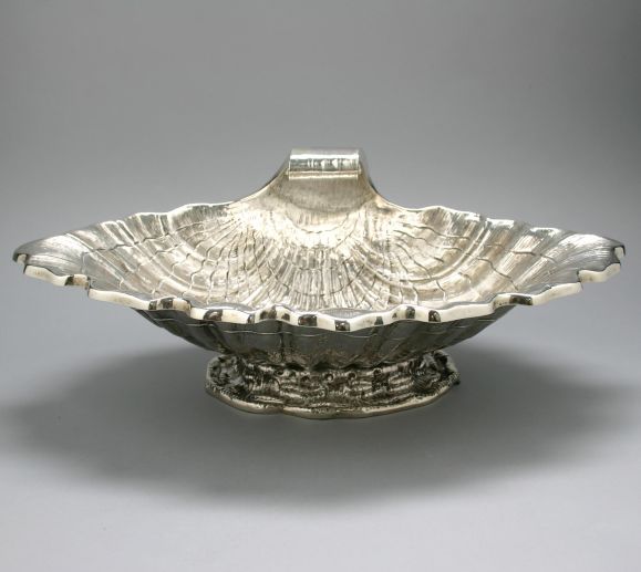 This is a fabulous, large, detailed, sterling silver shell centerpiece bowl.