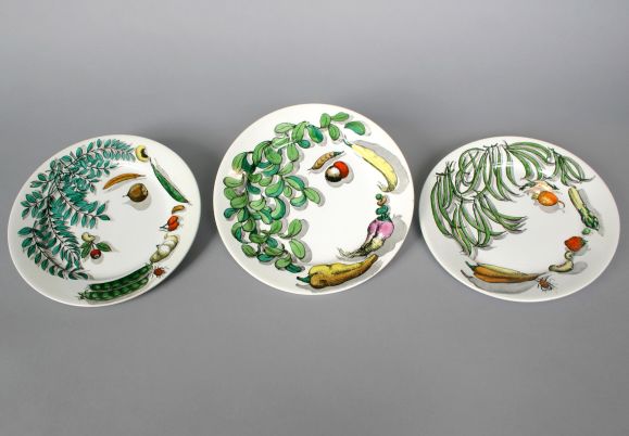 Italian Set of 10 Fornasetti Plates Vegitalia Series