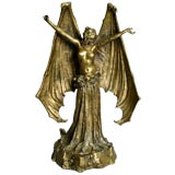 Bronze-Art nouveau-Stil „Batwoman“ von Agathon Leonard