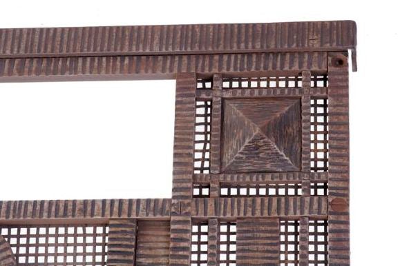 Background mesh can easily be removed.