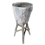 FAUX BOIS PLANTER