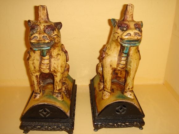 Chinese Pair foo dog roof tiles