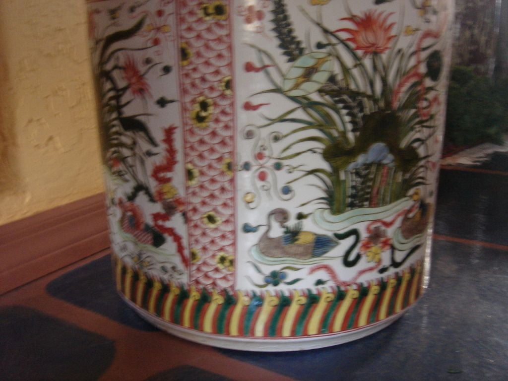 Large Palace Vase In Excellent Condition In Sarasota, FL