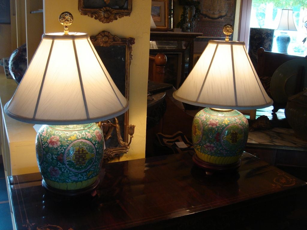 Pair Chinese Double Happiness Lamps 1