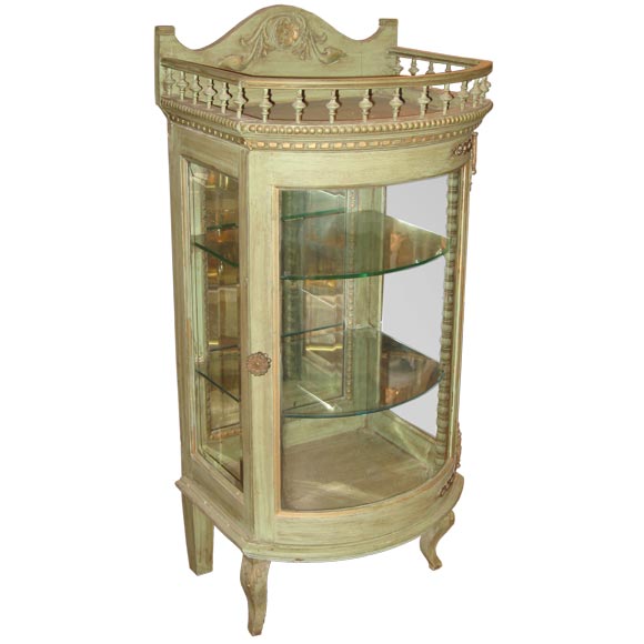 French Curio  with Curved Glass Front and Mirrored Back For Sale