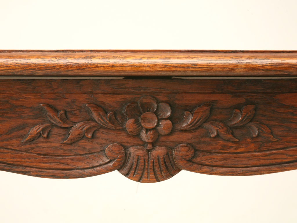 c.1920 French Oak Louis XV Style End Table/Petite Coffee Table 3