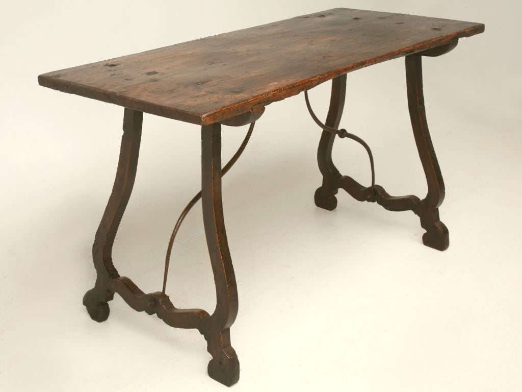 c.1680 Primitive Spanish Lyre-Leg Console/Sofa Table