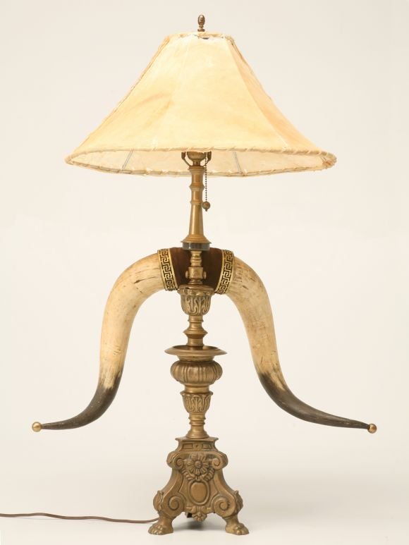 Original Rustic Western/Cowboy Steer Horn Lamp from a Montana Landmark