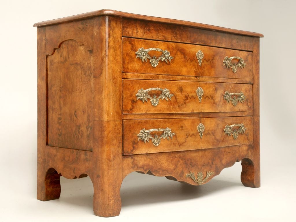 c.1800 Louis XIV Style Book-Matched Burled Walnut Commode