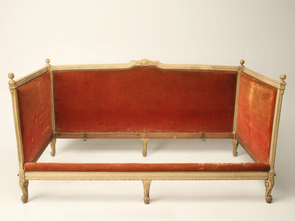 c.1880 Louis XV Style Painted Day Bed 5