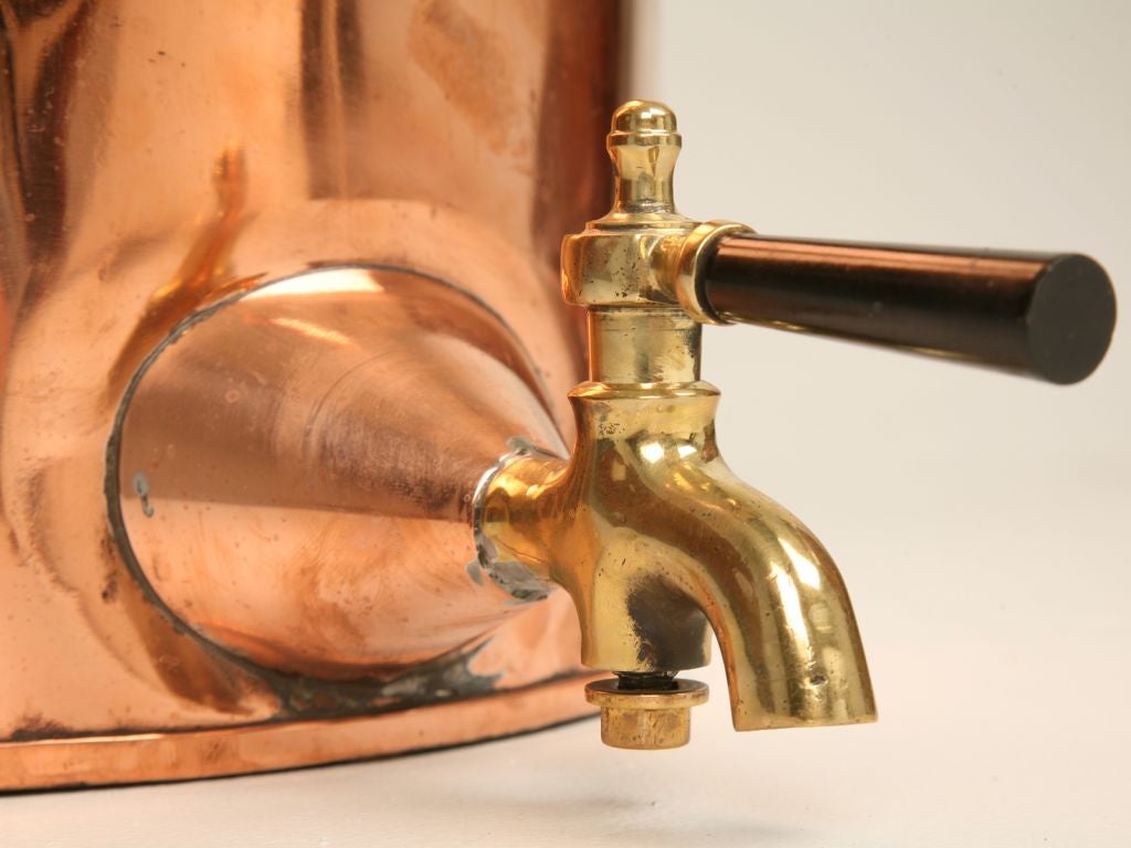 copper drinks dispenser