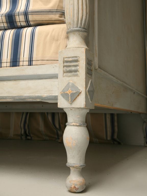 french country canopy bed