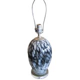 Single black and white murano glass lamp