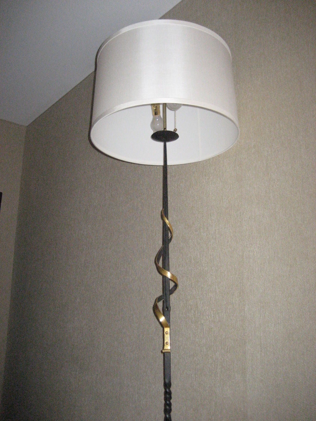 French Iron and Gilt Floor Lamp In Excellent Condition For Sale In Los Angeles, CA