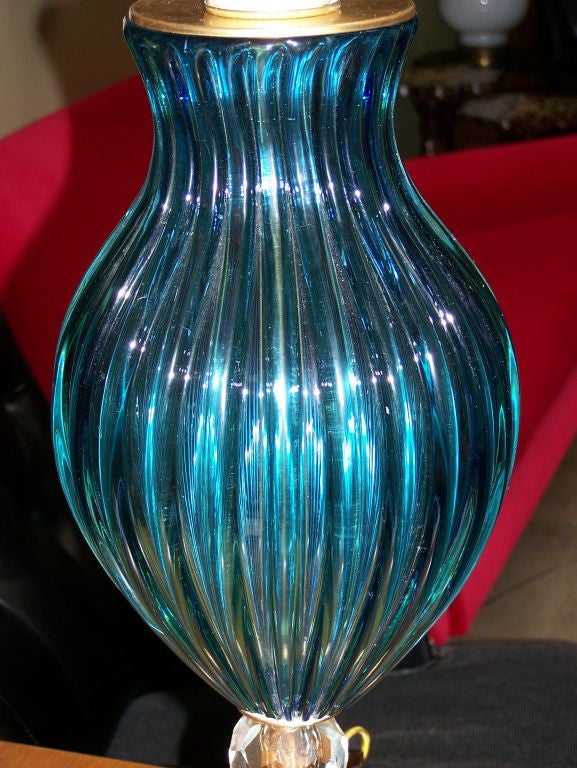 italien Lampe de bureau en verre de Murano en vente