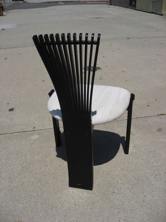 totem chairs