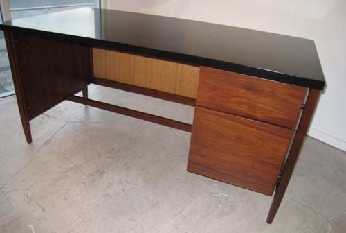 Mid-20th Century VINTAGE 1950s KNOLL DESK WITH CANE FRONT