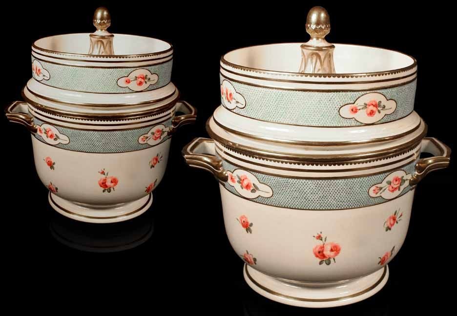 # K513 - Pair of porcelain fruit coolers, an excellent example of the Derby factory in the 
