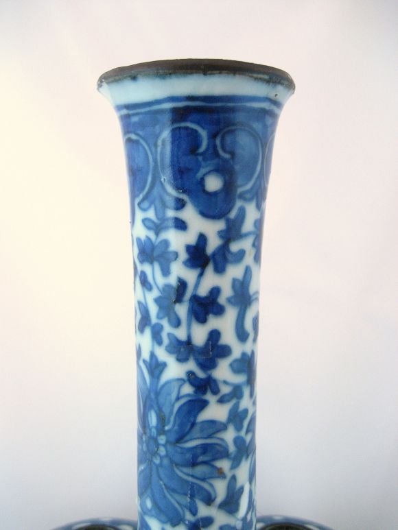 Chinese Export Blue & White Tulipier