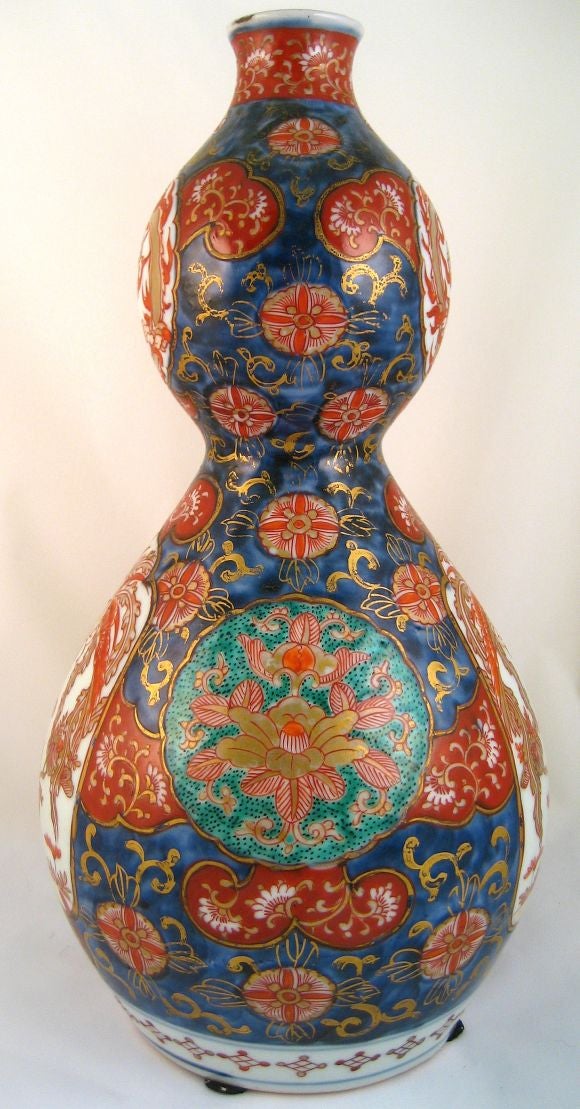 Porcelain Striking 19th Century Imari Double Gourd Vase