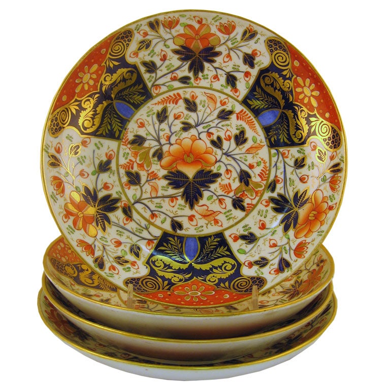 SET of 4 Derby "Queen's Pattern" Porcelain Plates, c. 1810 For Sale