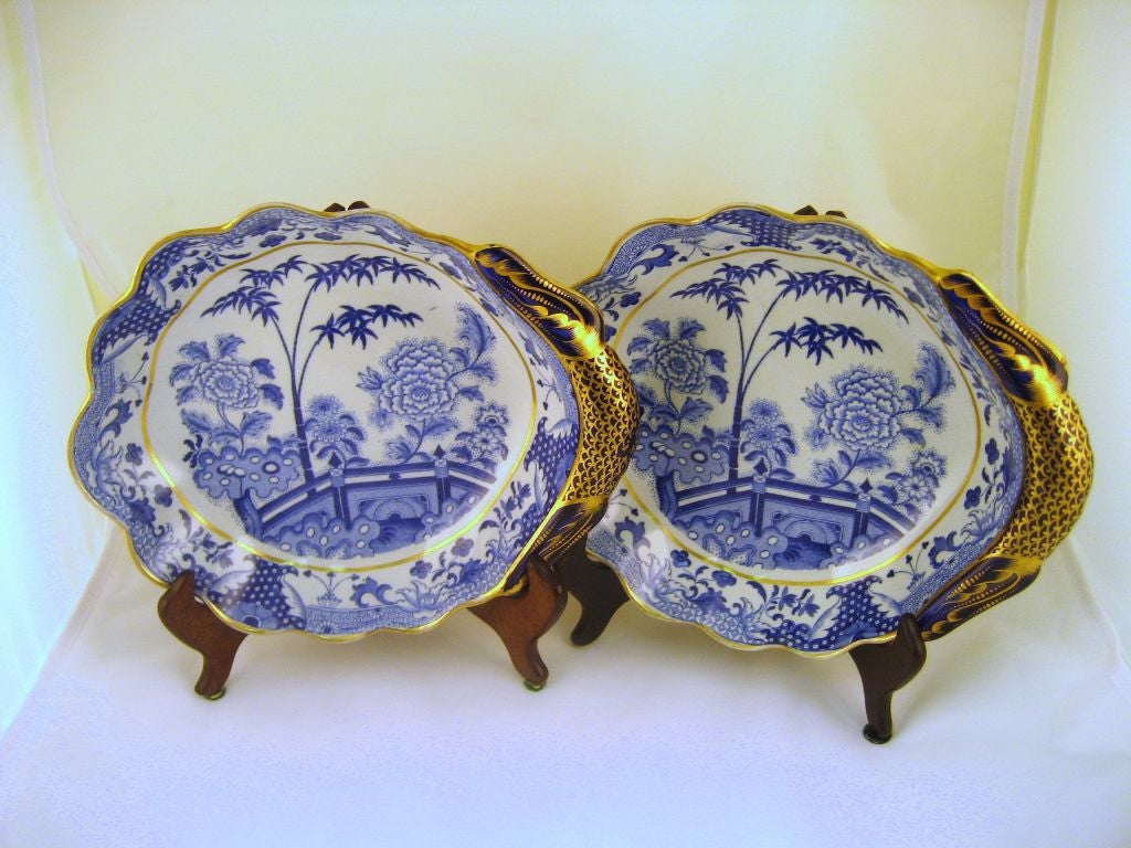 Pair of exceptionally made Davenport Stone China shell dishes, with a intricate blue & white pattern in style of Wedgewood's famous 