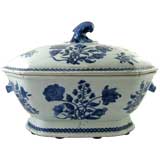 Antique Chen Lung Porcelain Soup Tureen & Cover, c. 1780