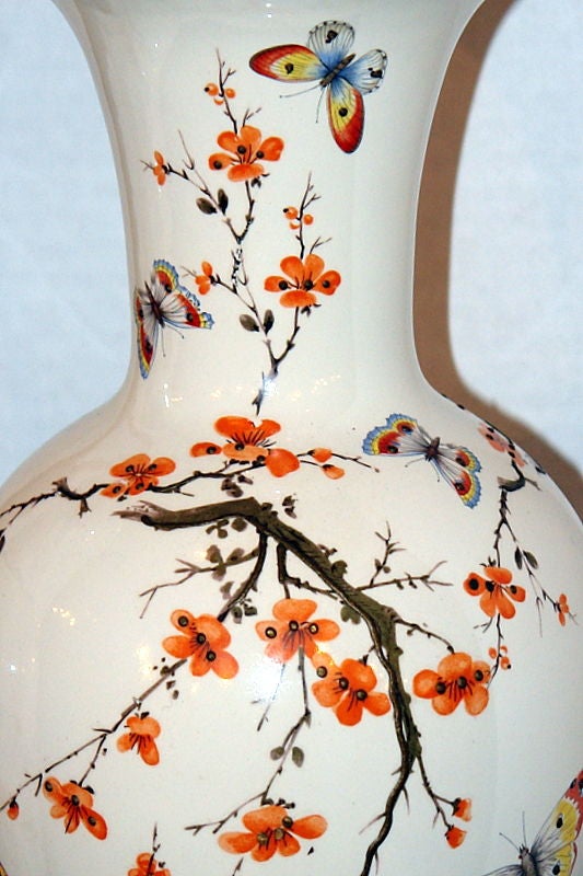 Chinoiserie Porcelain Table Lamps In Good Condition In New York, NY