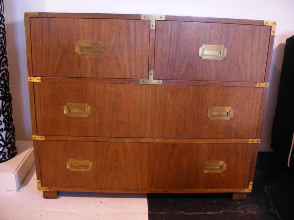 American CAMPAIGN STYLE CHEST OF DRAWERS BY BAKER FURNITURE CO.