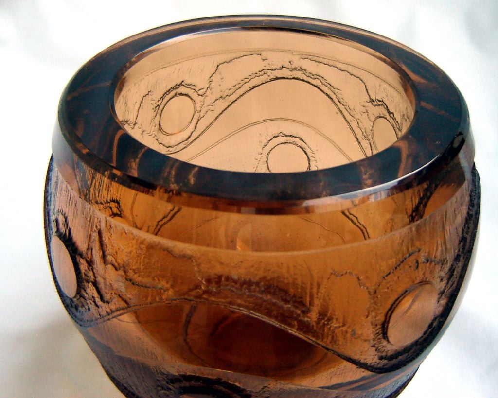Daum Vase in Peach