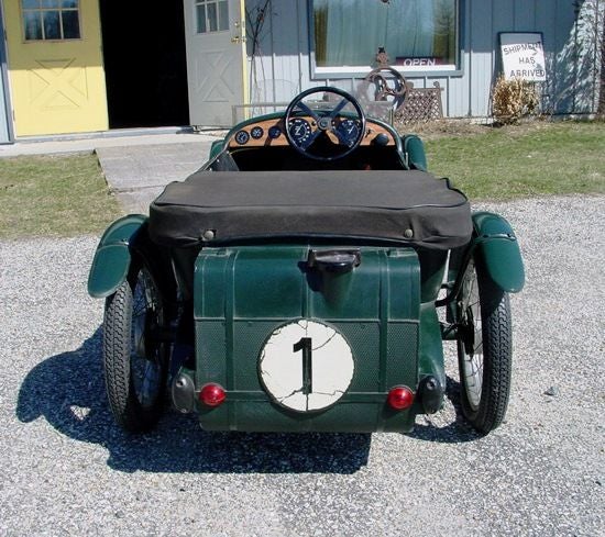 1920s bentley car