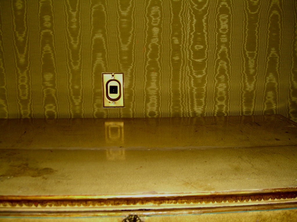 Wood 18th Century Chinoiserie English Chest on stand
