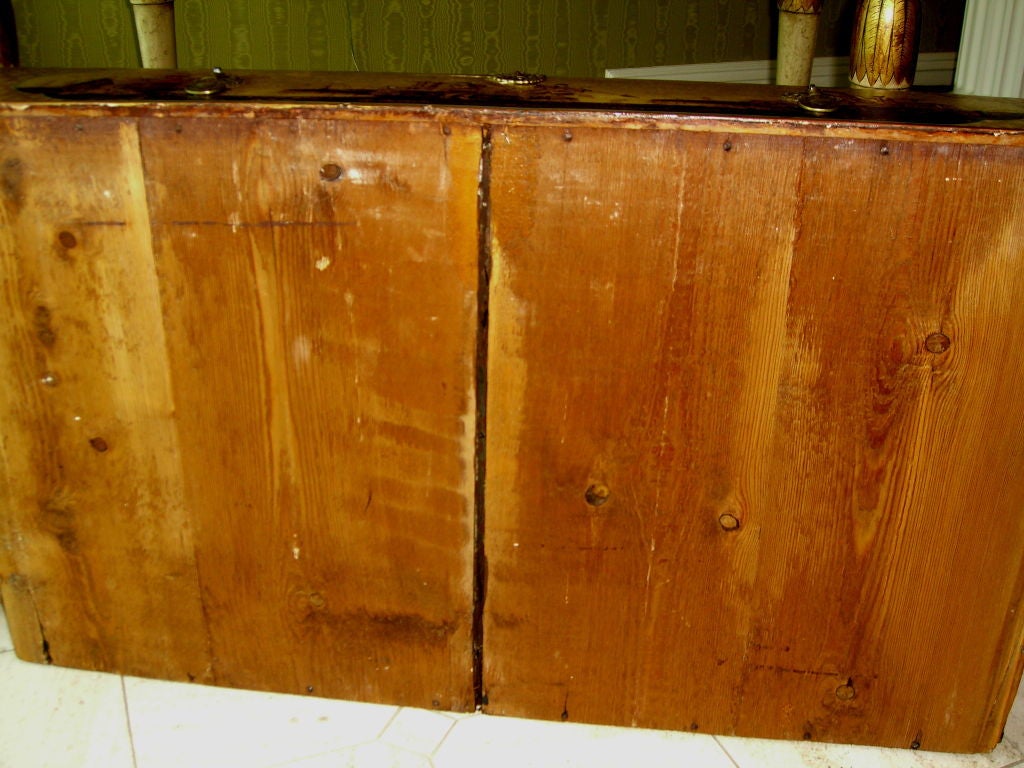 18th Century Chinoiserie English Chest on stand 2