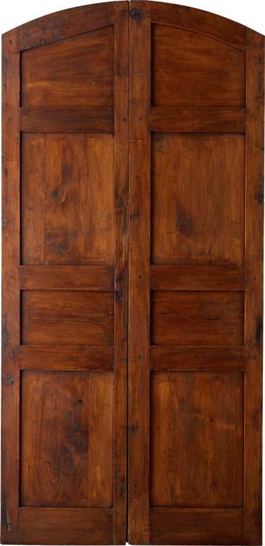 Portera - A Pair of Arched 18th C. Antique Spanish Doors