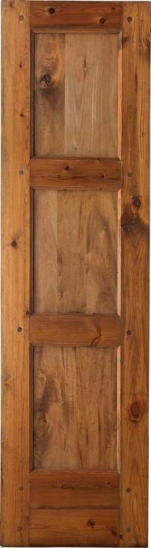 Portera - 20th C. Antique Spanish Door with Carved Rosettes