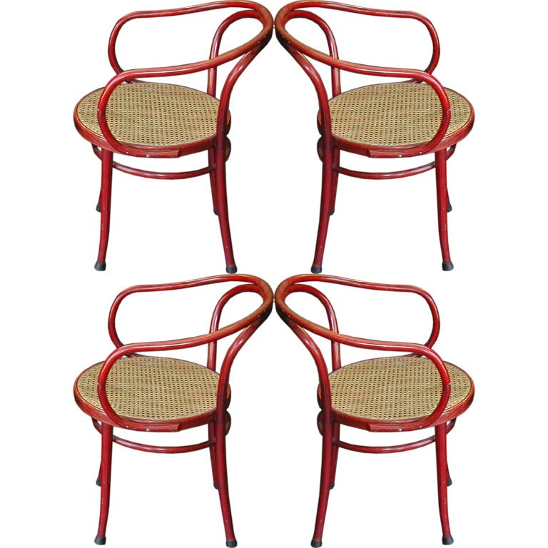 (4) "vienna chair" by le corbusier for stendig / thonet