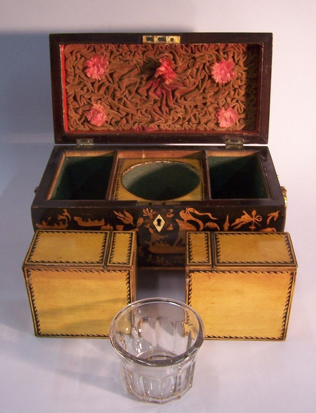 Large Regency Chinoiserie Pen-work Tea Caddy, c. 1820
