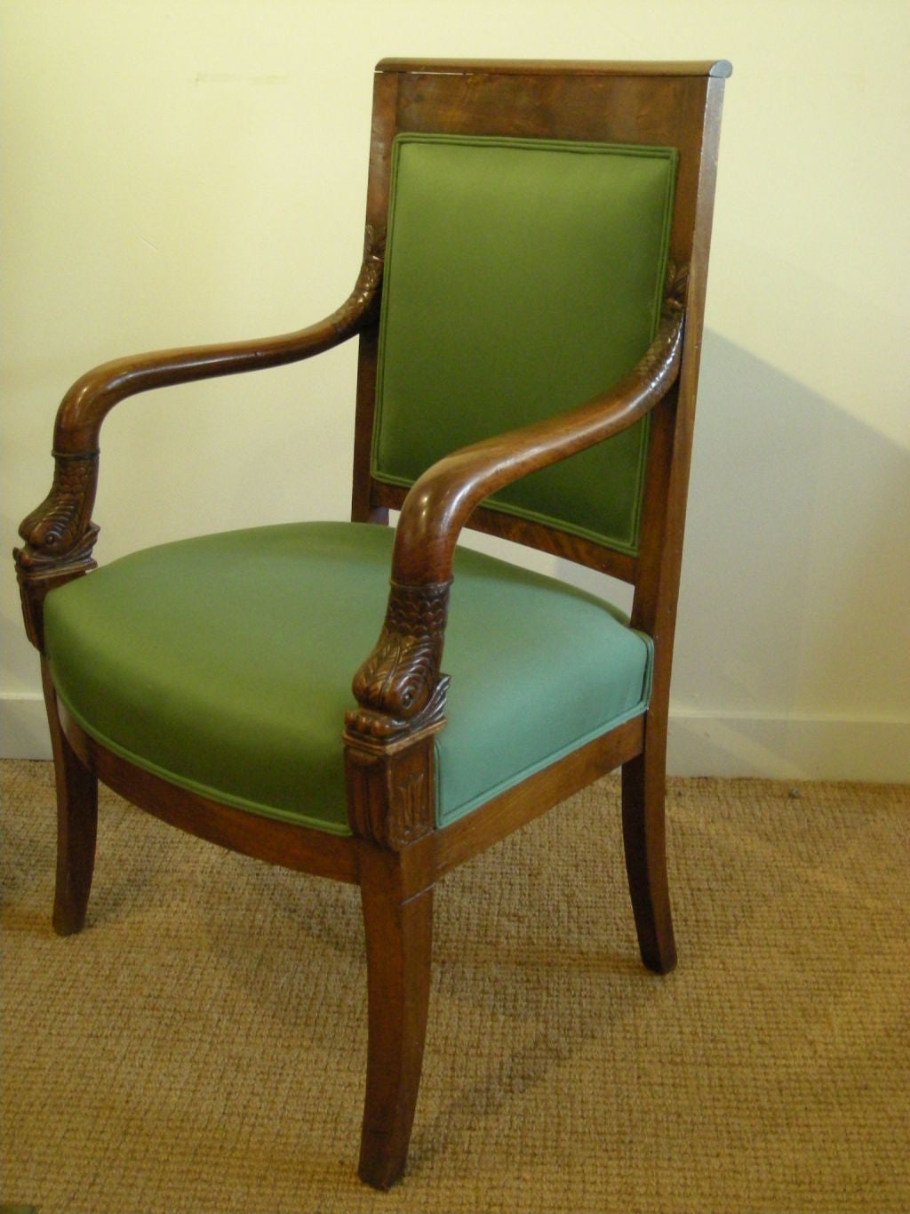 Pair of French Restauration period armchairs in mahogany.