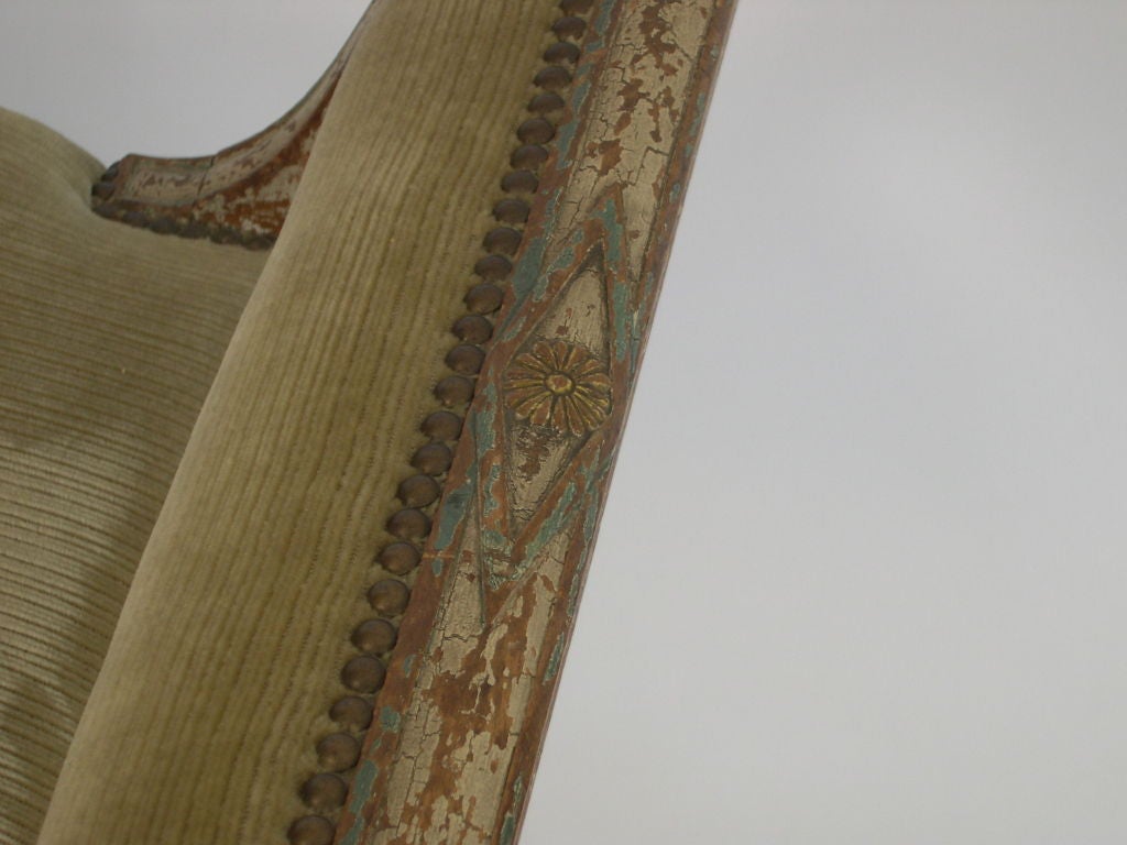 Carved Directoire period diminutive recamier/chaise longue