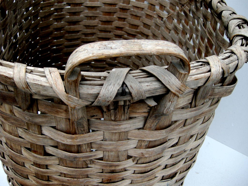 American Oversize Wool-Gathering Basket
