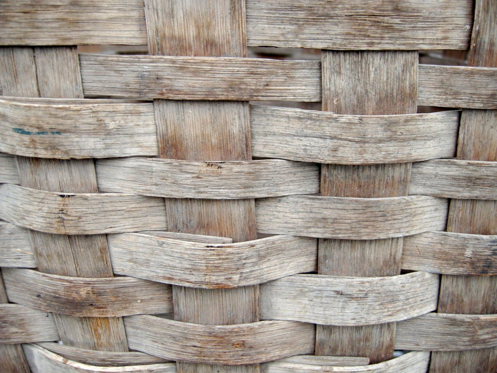 Oversize Wool-Gathering Basket 1