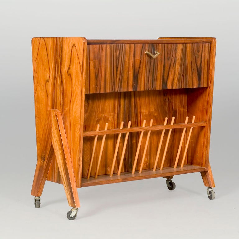 Small and Unusual Trolley Cocktail Bar in the Style of Zanine In Good Condition In London, GB