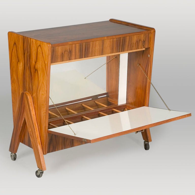 Small and Unusual Trolley Cocktail Bar in the Style of Zanine