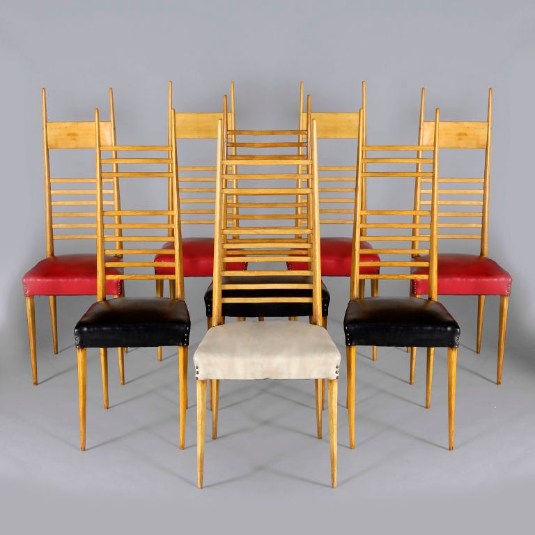 Important Dining Table with 8 Chairs by Giovanni Ferrabini