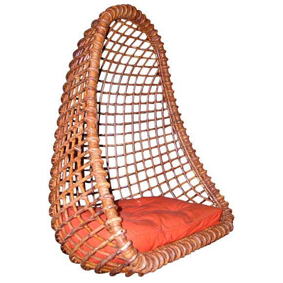 60's Wicker Hanging Chair For Sale at 1stDibs